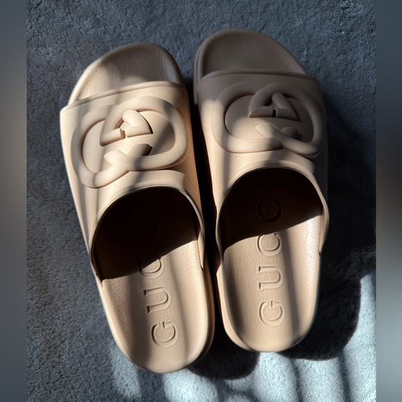 Gucci Miami rubber slides - Picture 5 of 6